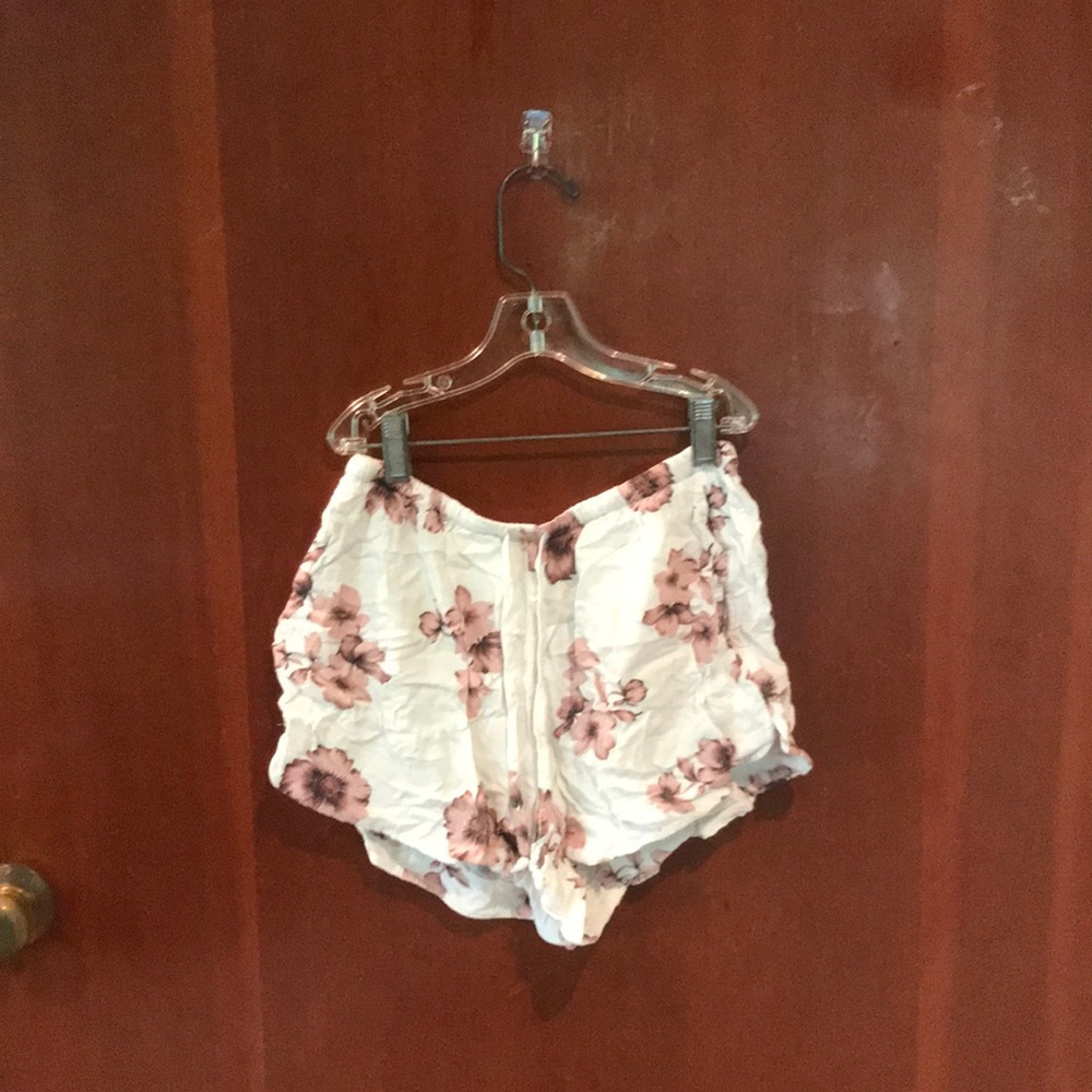 Brandy Melville pink flower Lodi shorts